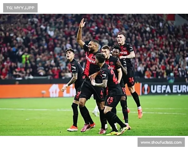 德甲新赛季风云再起 多支豪门球队争夺冠军宝座战况激烈 德甲新赛季风云再起 多支豪门球队争夺冠军宝座战况激烈